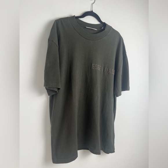 Fear Of God Essentials Men's Off Black Oversized Short Sleeve T-Shirt XL - Picture 6 of 14